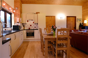 Lon lodges, self-catering accommodation kitchen